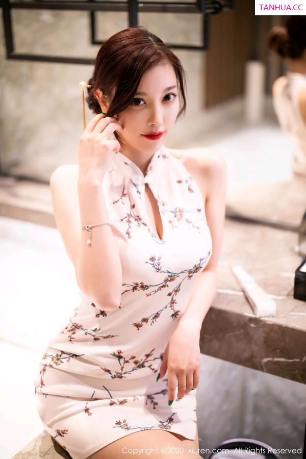 杨晨晨 sugar小甜心CC [XIUREN]高清写真图 2020.08.25 VOL.2487 杨晨晨sugar第25张图片